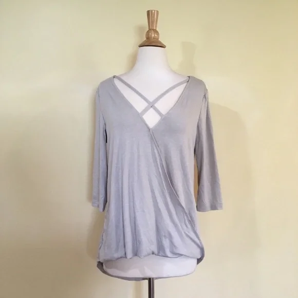 Strappy Cross Front High Low Super Soft 3/4 Sleeve Knit Top - Picture 4 of 8
